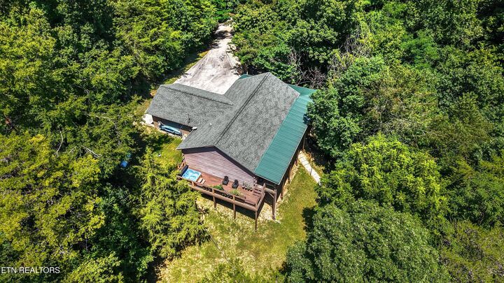 Property Photo: 288 Panther Creek Rd TN 37876