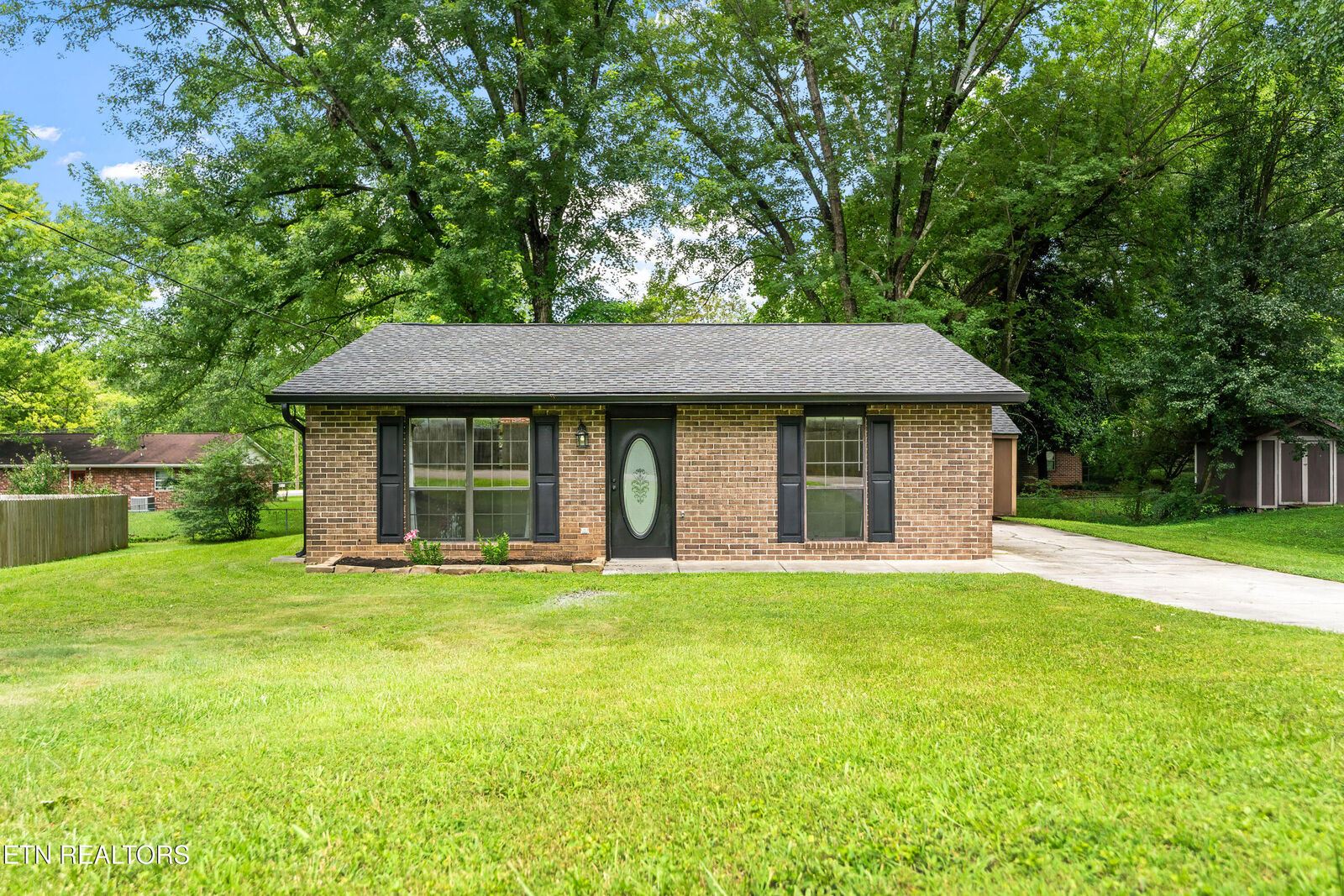 Property Photo: 4905 Angelia Drive TN 37921
