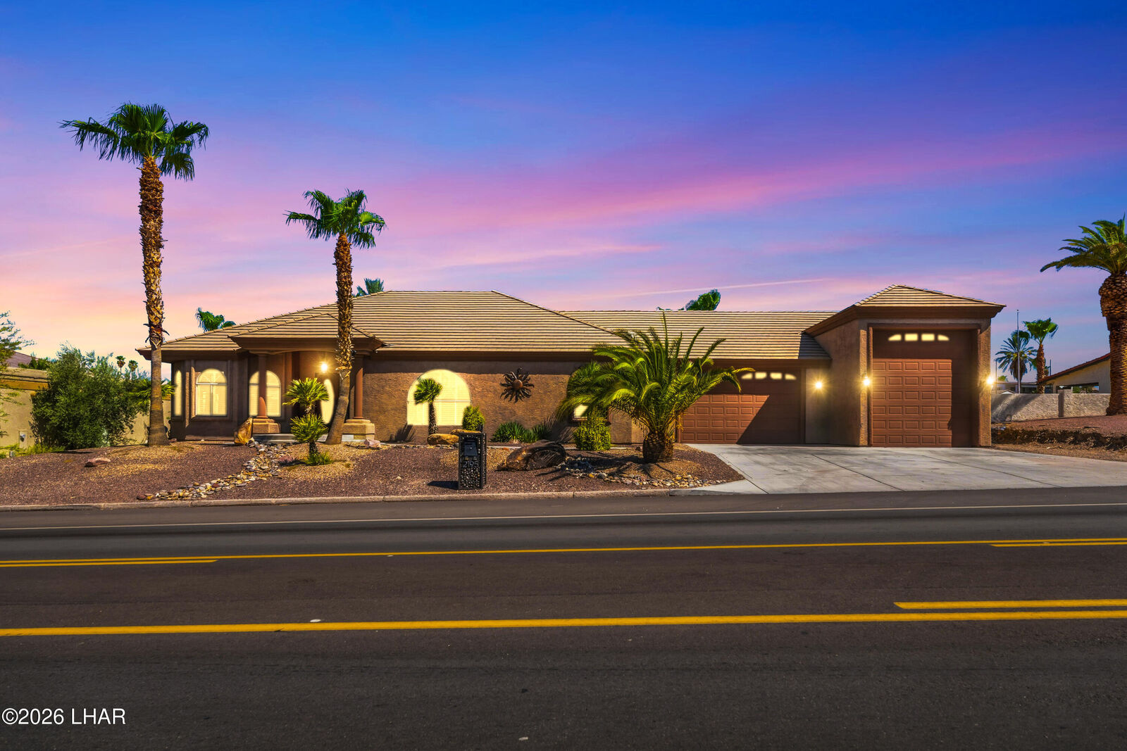 Property Photo:  2195 Jamaica Blvd S  AZ 86406 