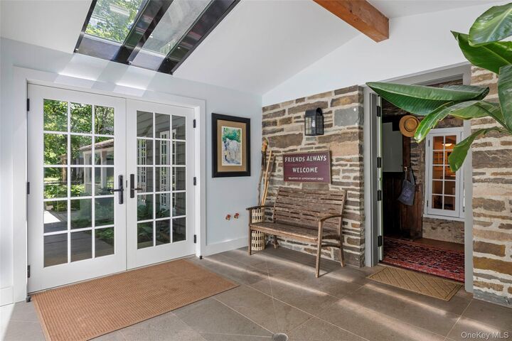 Property Photo:  1389 Route 212  NY 12477 
