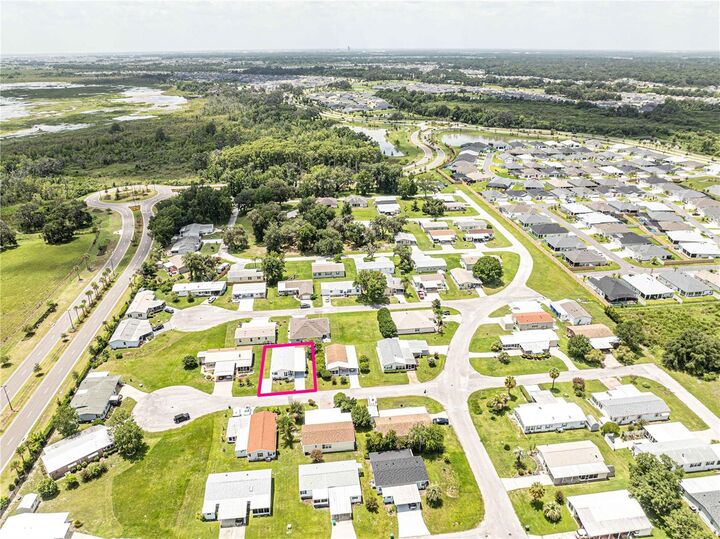 Property Photo:  5217 Cambridge Court  FL 34785 