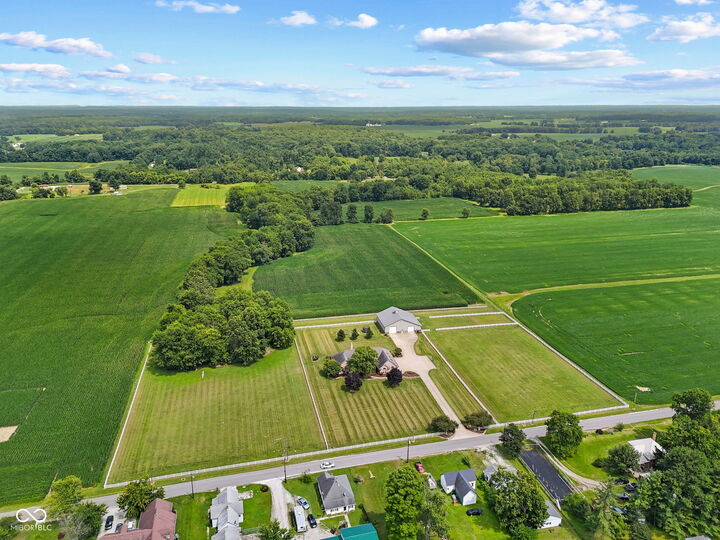 Property Photo: 8534 N Murphy Road IN 47834
