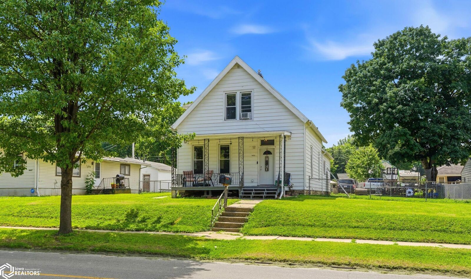 Property Photo: 1605 S Central Avenue IA 52601