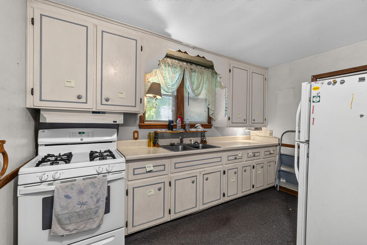 Property Photo: 5649 N 78th St WI 53218