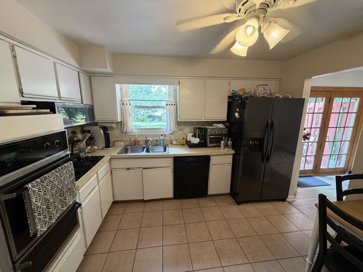 Property Photo: 3S478 Winfield Road IL 60555