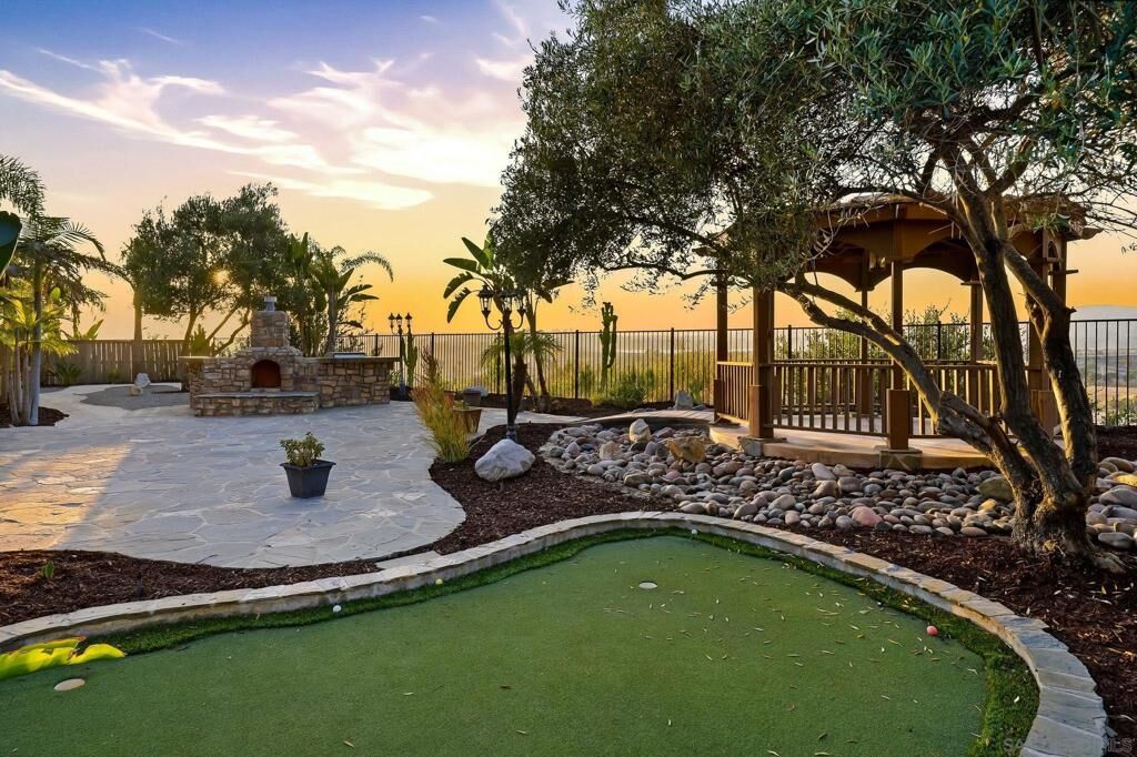 Property Photo:  1887 Camino Mojave  CA 91914 