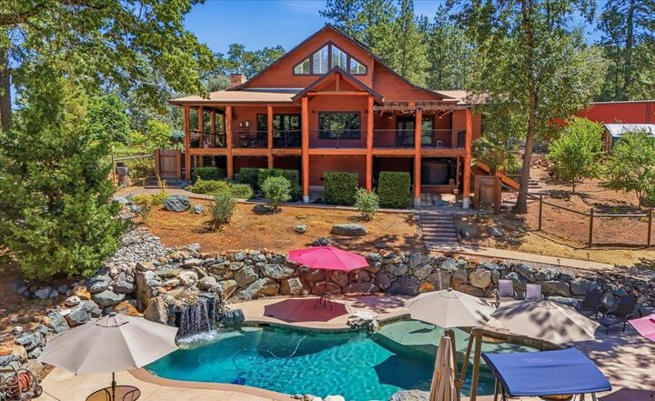 Property Photo: 20581 Buck Ridge Road CA 95949