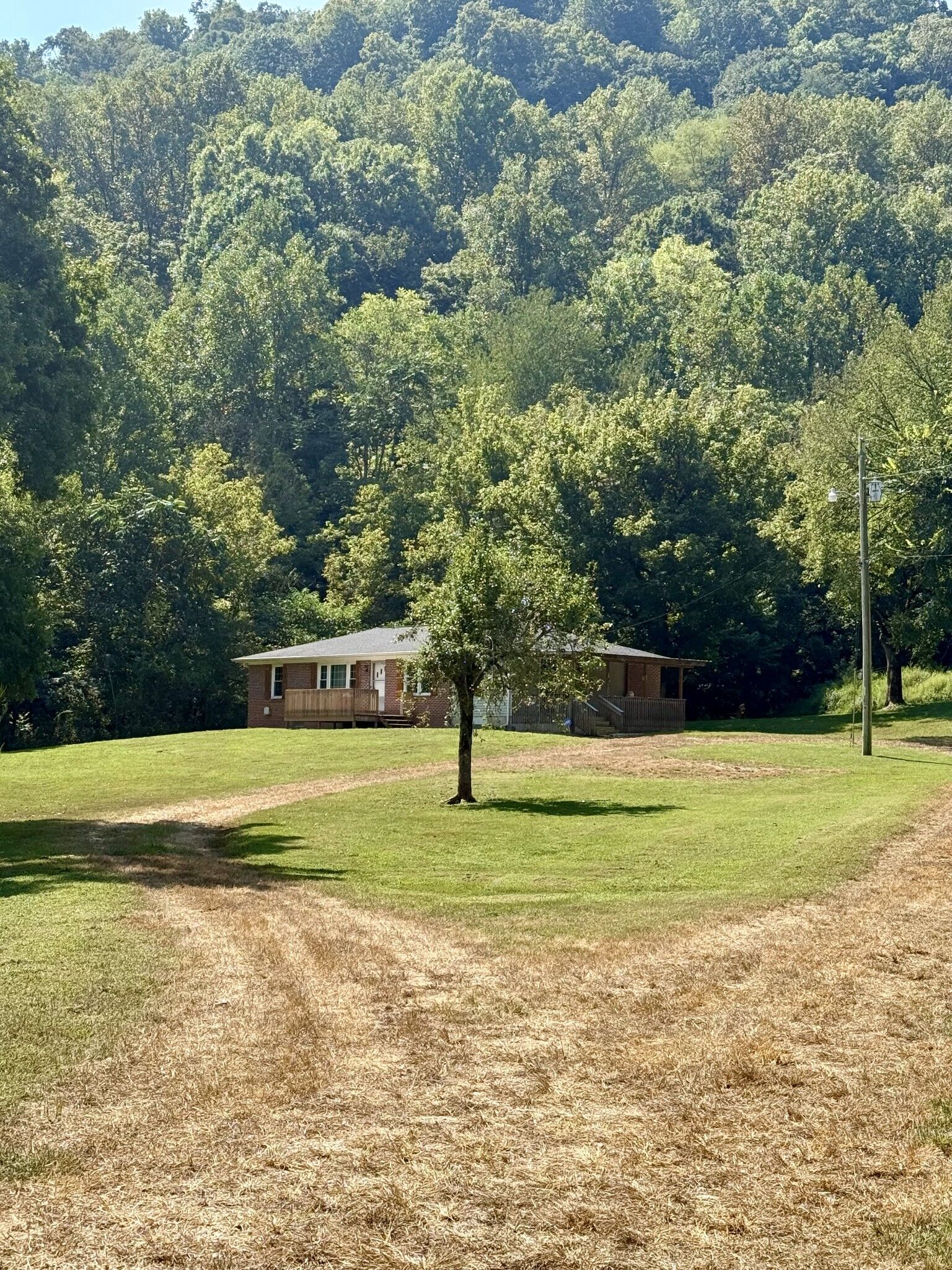 Property Photo:  2625 Wartrace Hwy  TN 38588 