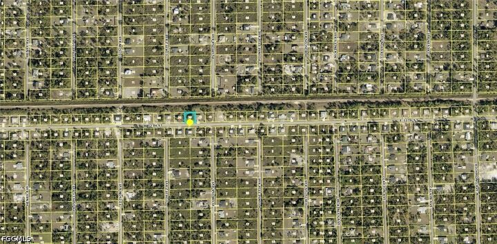 Property Photo: 210 W 12th Street FL 33972