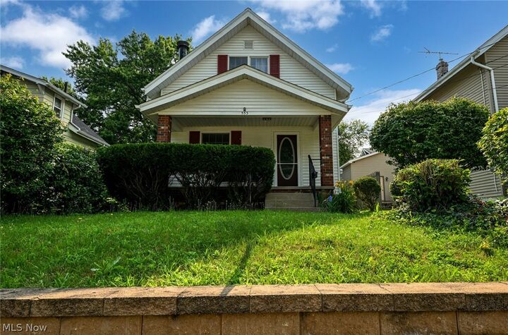 Property Photo:  553 Princeton Avenue  OH 44203 