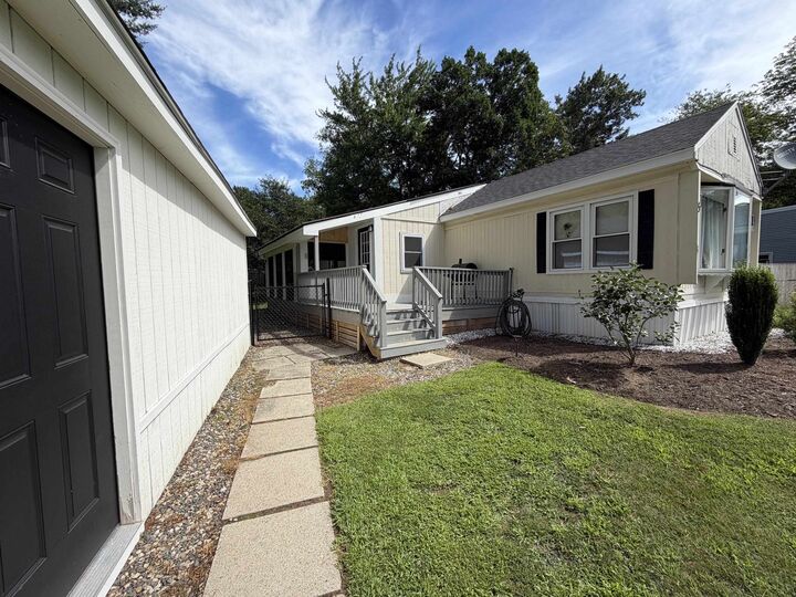 Property Photo: 5 Margaret Avenue NH 03077