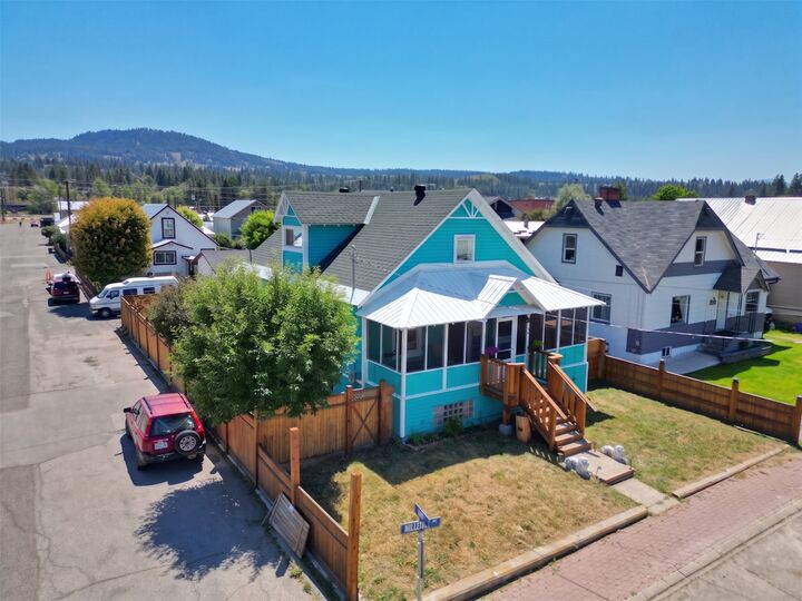 54 Billiter Avenue — photo 1