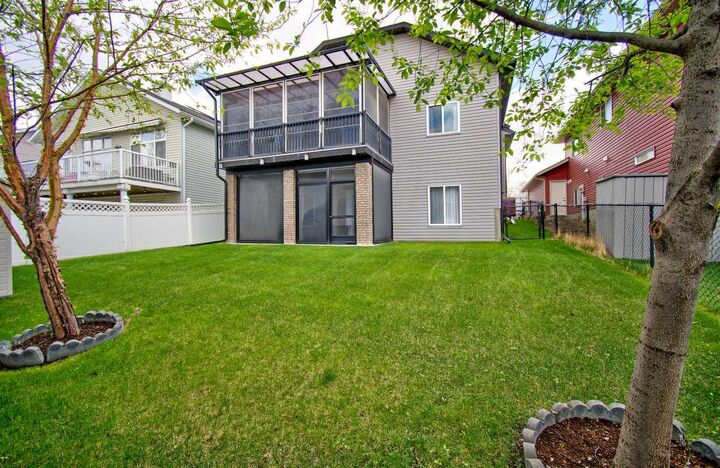 Property Photo: 49 Thornfield Close SE AB T4A 2K7