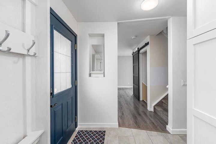 Property Photo: 12 Silver Creek Boulevard NW 1 AB T4B 2R2