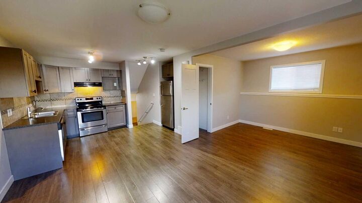 Property Photo:  9422 88 Street A  AB T8X 0H2 