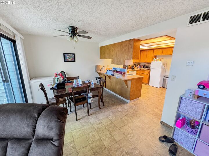 Property Photo: 11912 SE 7th St WA 98683