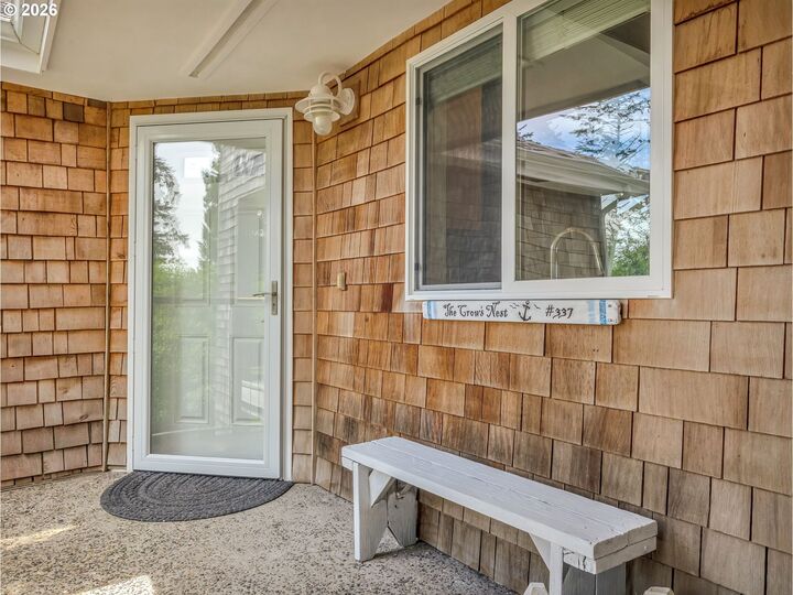 Property Photo: 2815 Willows Rd WA 98644