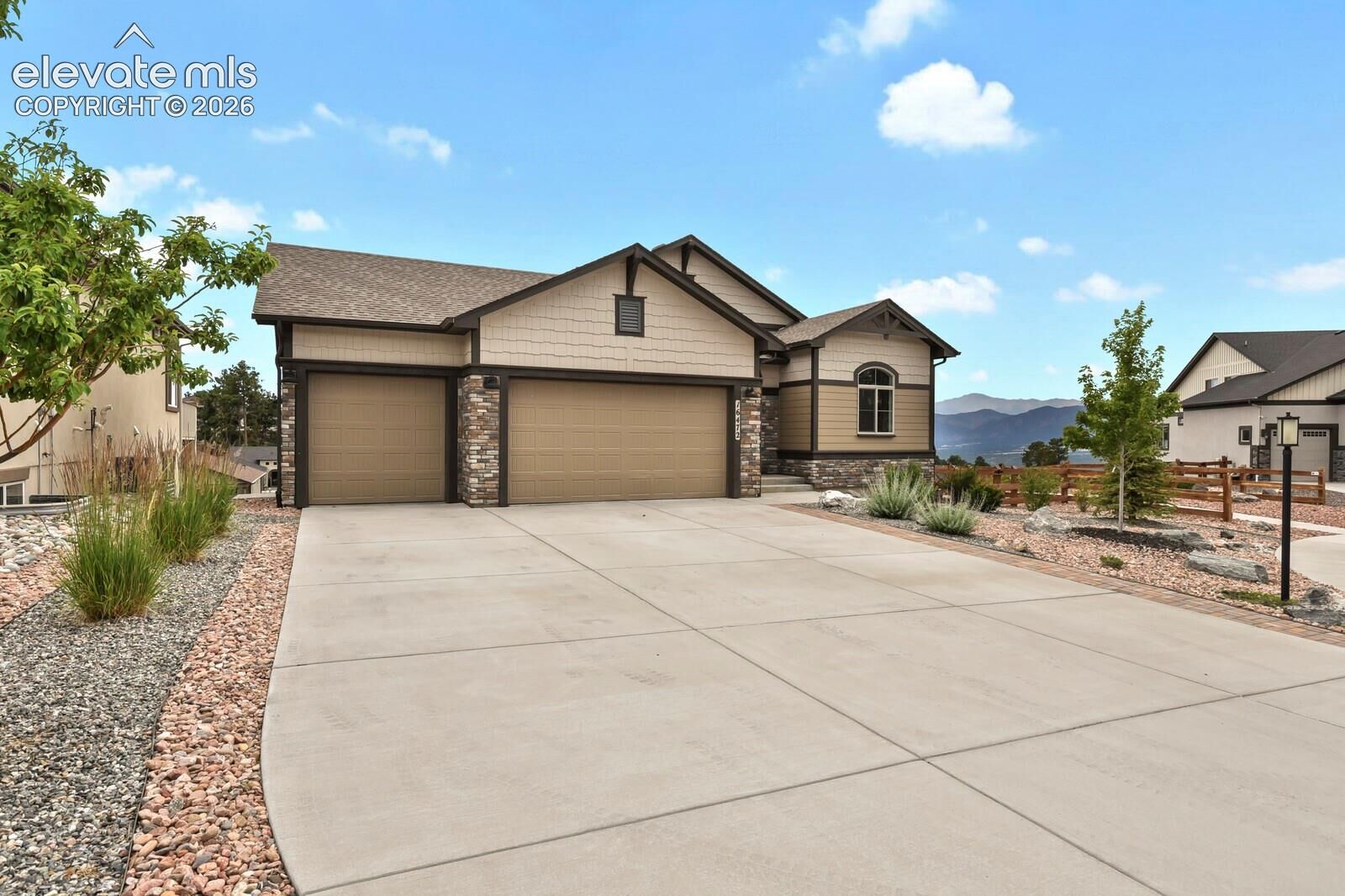Property Photo:  16472 Golden Sun Way  CO 80132 