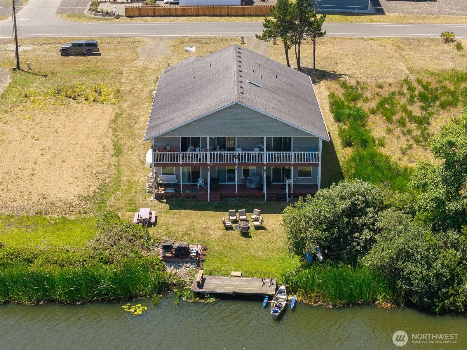 Property Photo: 992 Point Brown Avenue SE 2 WA 98569