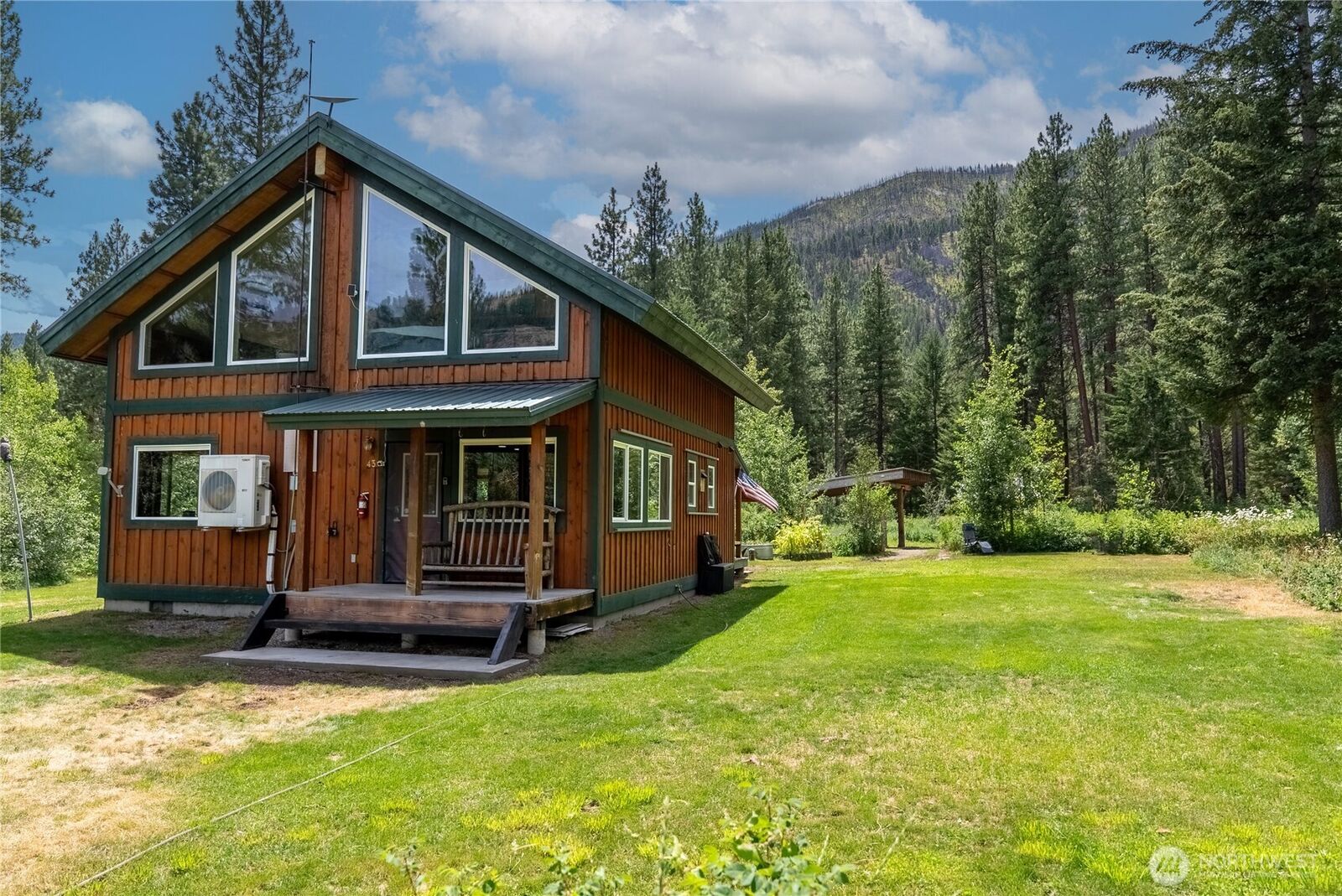 Property Photo:  43  Davelaar Drive  WA 98833 