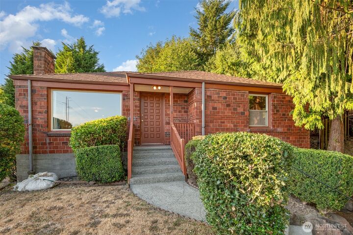 Property Photo:  228 NW 56th Street  WA 98107 