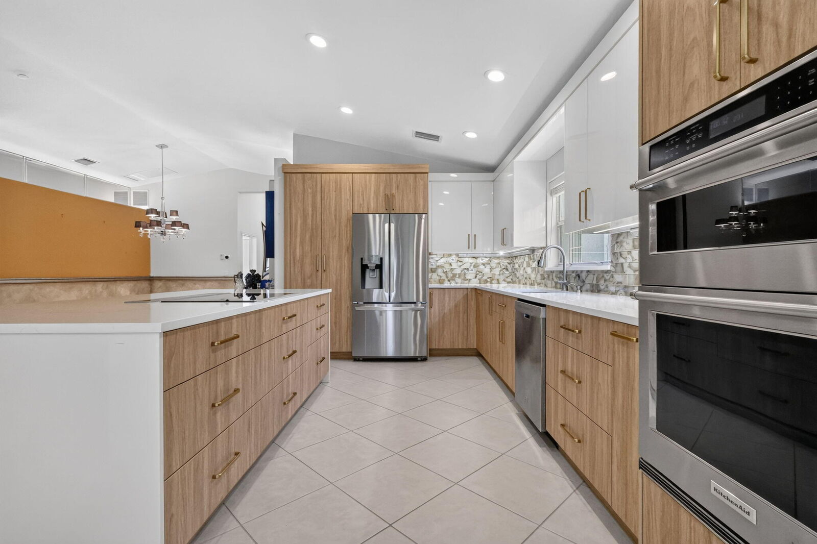 Property Photo: 8135 Playa Del Sur Boulevard FL 33467