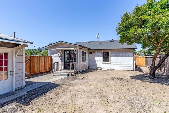 Property Photo:  1422 York Avenue  CA 95008 