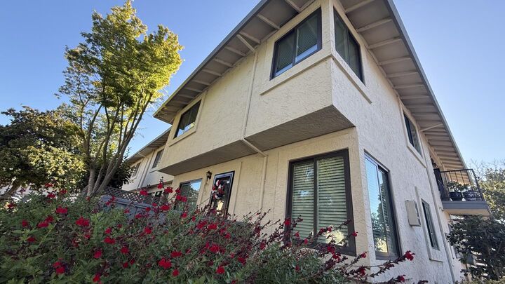 Property Photo: 112 Kenbrook CA 95111