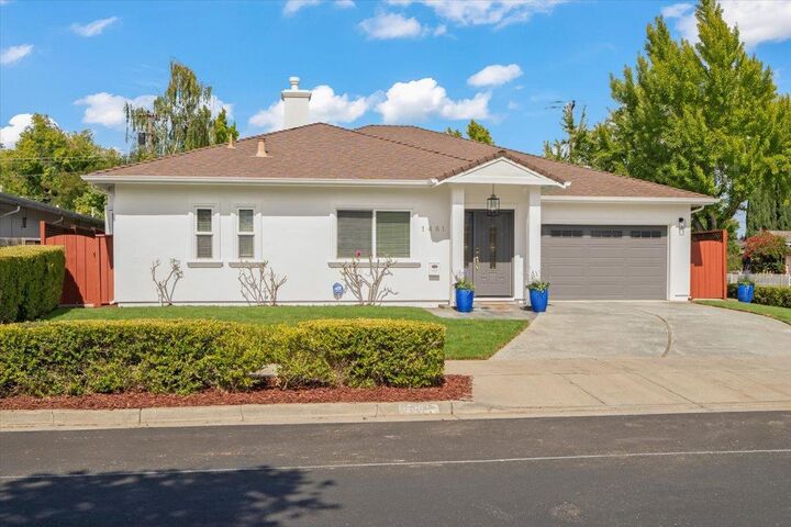 Property Photo: 1461 Flicker Way CA 94087