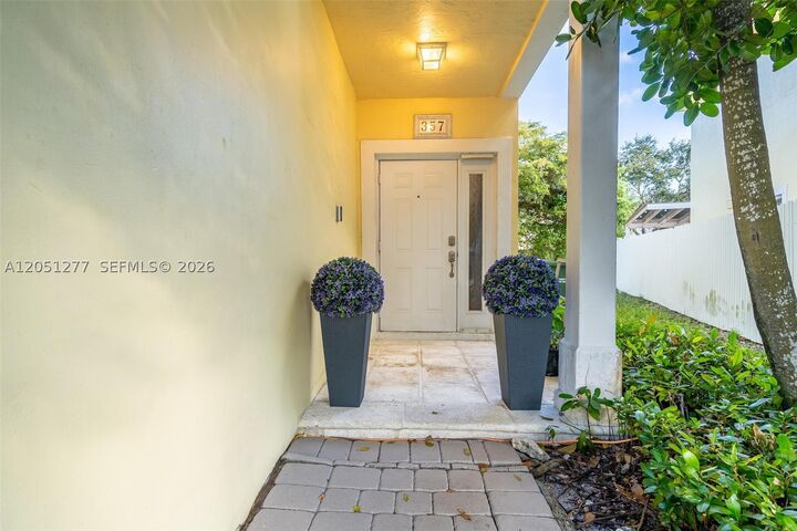 Property Photo:  357 NE 35th Ter  FL 33033 