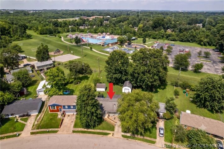 Property Photo:  818 Lilly Lane  IN 47130 