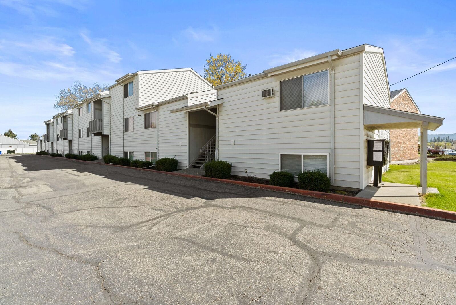 Property Photo:  310 N Raymond Dr D7  WA 99206 