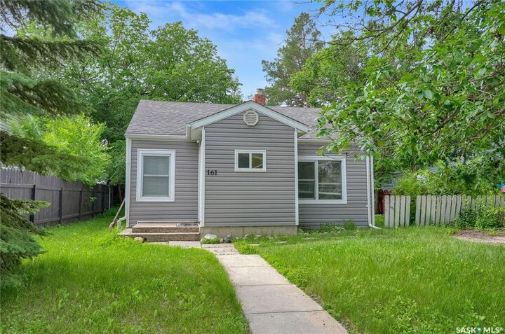 Property Photo: 161 Lillooet Street E SK S6H 4S6