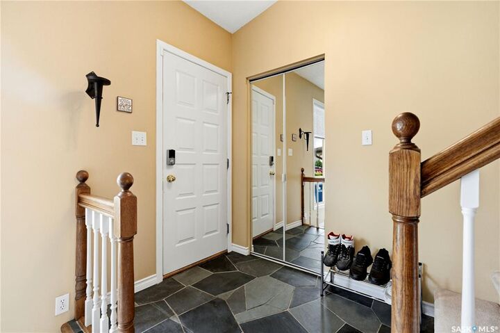 Property Photo:  714 Delaronde Crescent  SK S7J 3Z8 