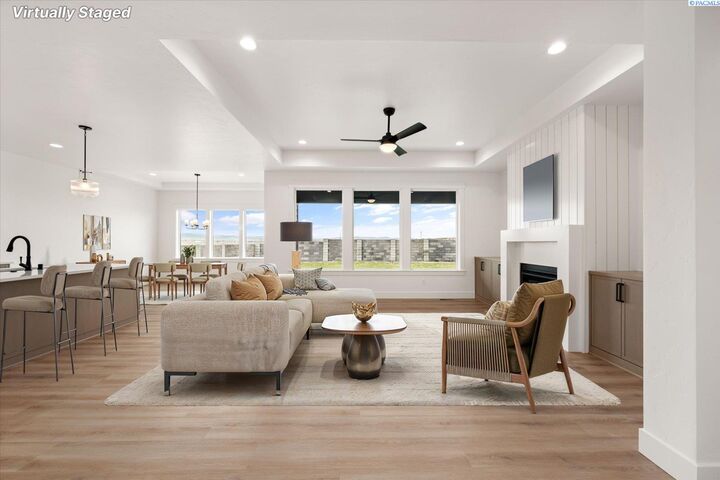 Property Photo: 2385 Waterhill Ave. WA 99352