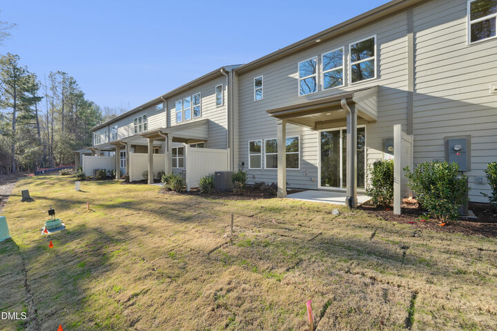 Property Photo:  231 Oak Summit Place  NC 27516 