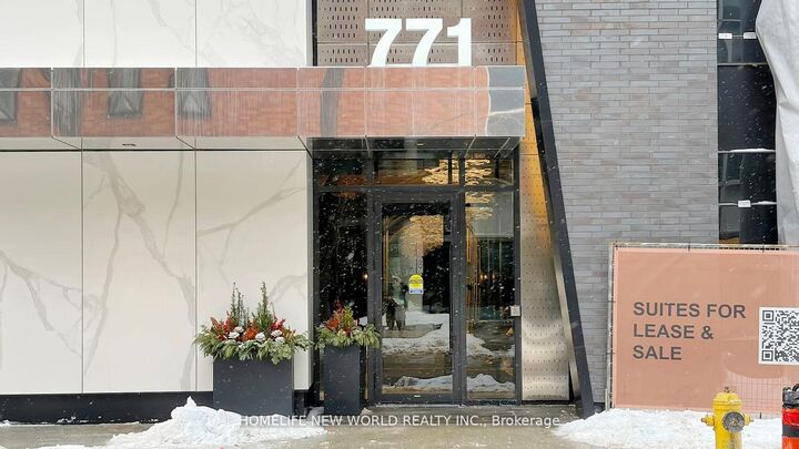 Property Photo:  771 Yonge Street 1908  ON M4W 0B8 