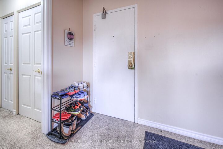 Property Photo: 793 Colborne Street E 110 ON N3S 7J3