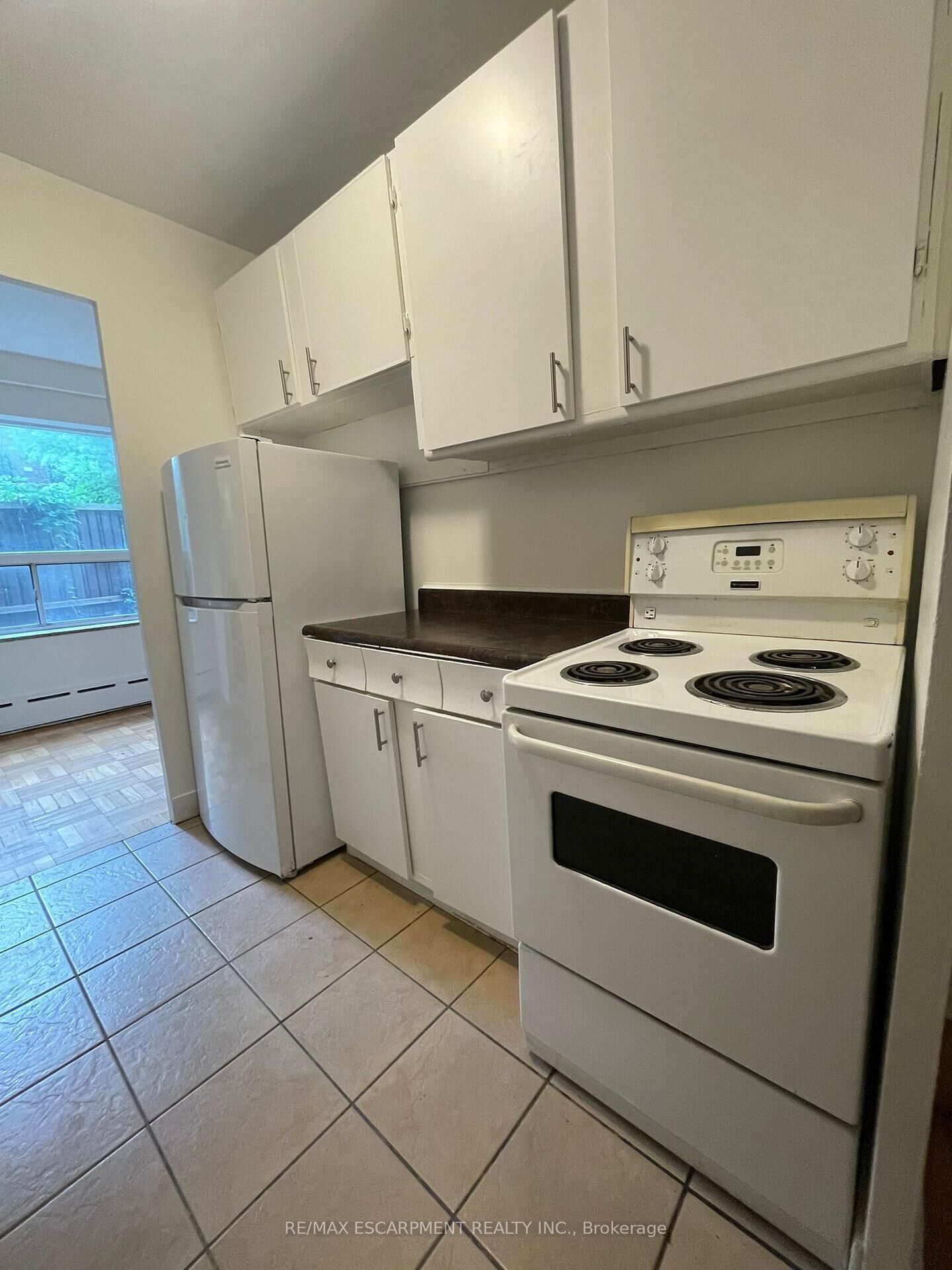 Property Photo:  325A James Street S 107  ON L8P 3B7 