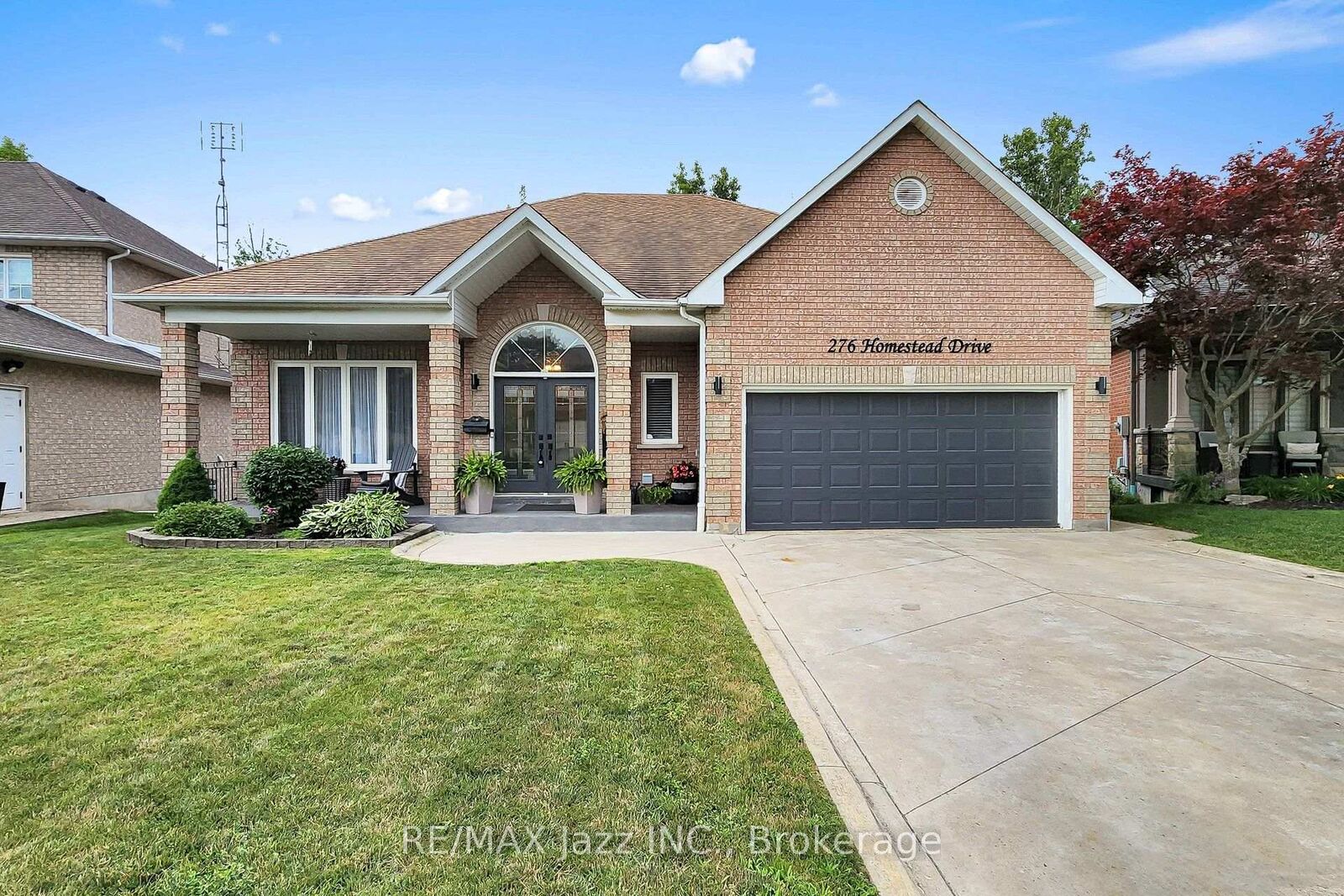 Property Photo: 276 Homestead Drive ON L1J 6V1