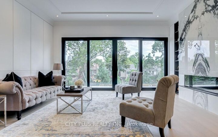 Property Photo:  119 Glengrove Avenue W  ON M4R 1P1 