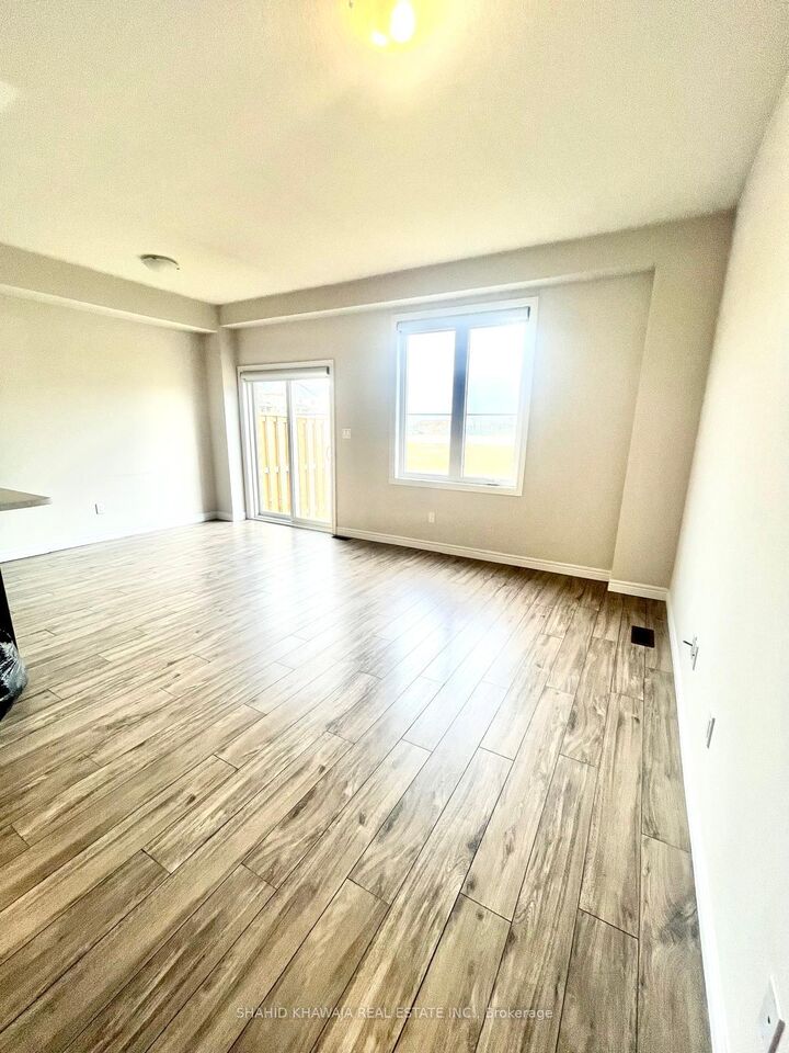 Property Photo:  24 Mockingbird Lane 64  ON L8E 0K7 