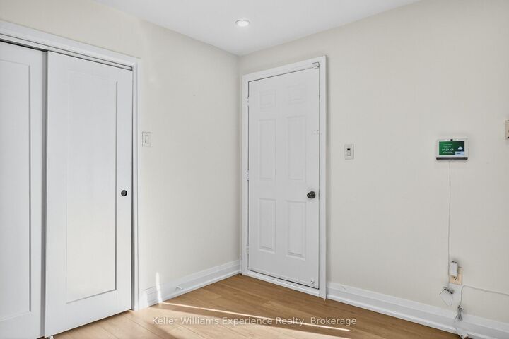 556 Champlain Road — photo 1