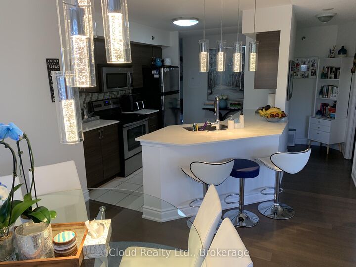 Property Photo:  760 Sheppard Avenue W 205  ON M3H 0B3 