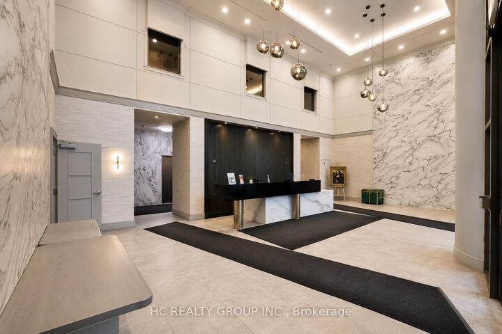 Property Photo: 18 Holmes Avenue 2103 ON M2N 0E1