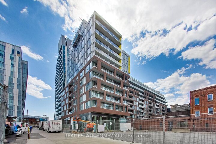 Property Photo:  30 Baseball Place 1001  ON M4M 0E8 