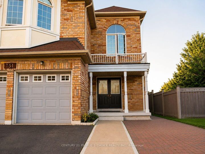 Property Photo:  751 White Clover Way  ON L5V 0C2 