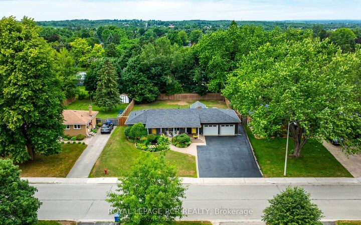 225 Zina Street — photo 1