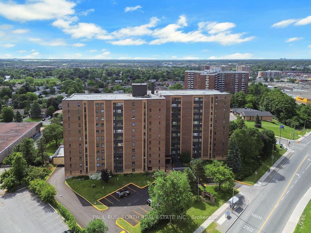 Property Photo:  1356 Meadowlands Drive E 201  ON K2E 6K6 