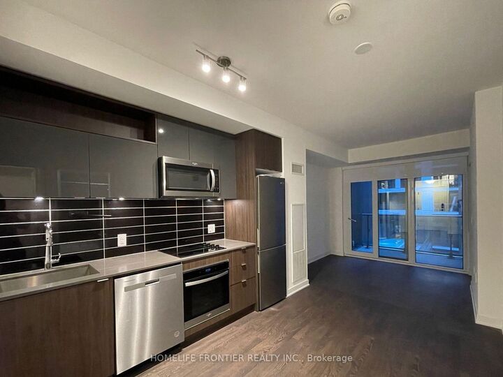 Property Photo: 121 Lower Sherbourne Street 1247 ON M5A 4J4